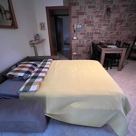 Discovery Flat With Pool & Bikes Apartment Sirmione Ngoại thất bức ảnh