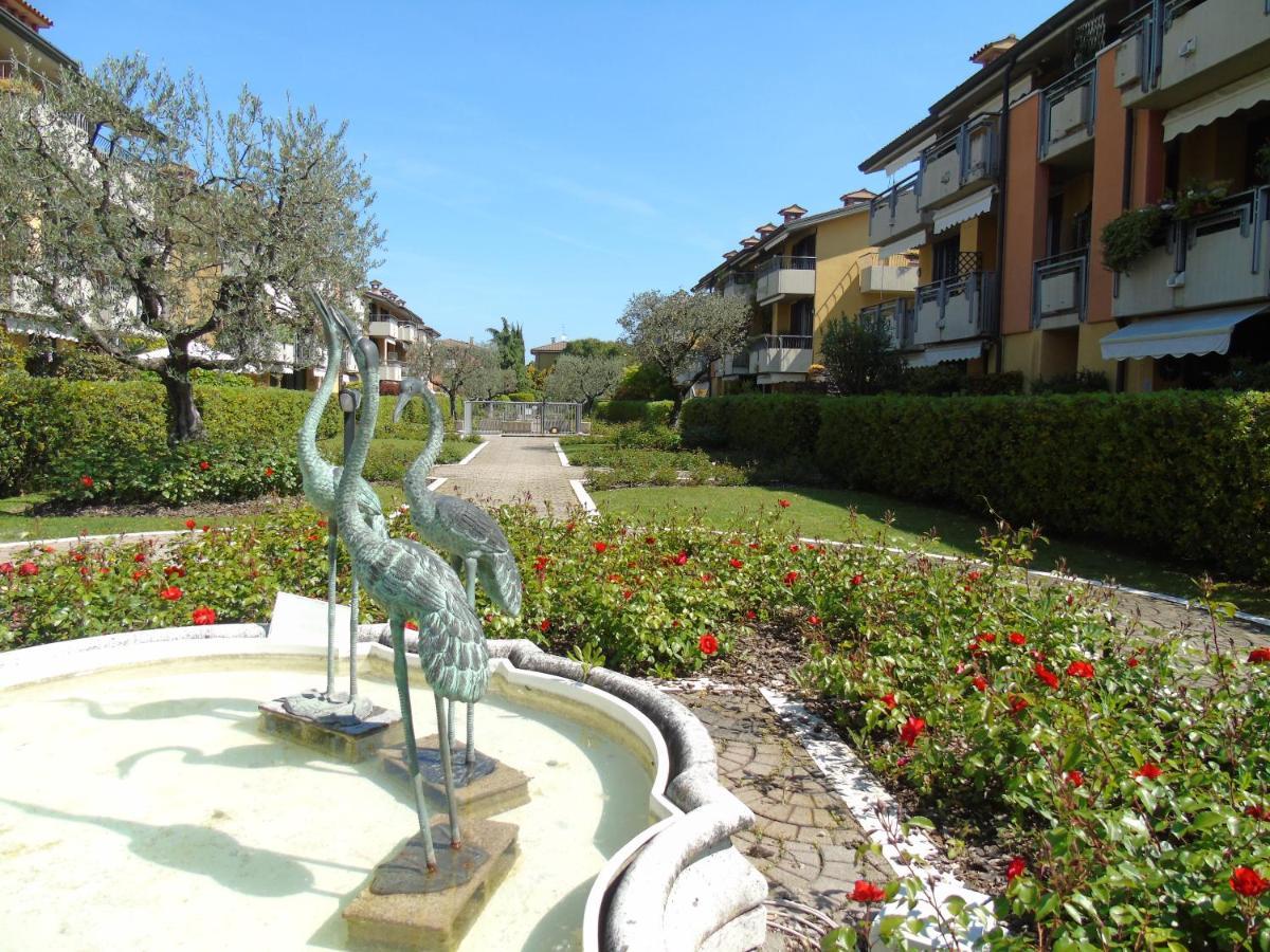 Discovery Flat With Pool & Bikes Apartment Sirmione Ngoại thất bức ảnh