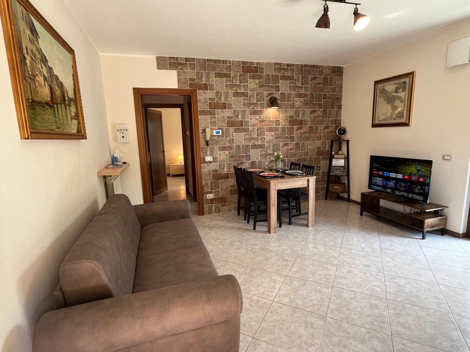 Discovery Flat With Pool & Bikes Apartment Sirmione Ngoại thất bức ảnh